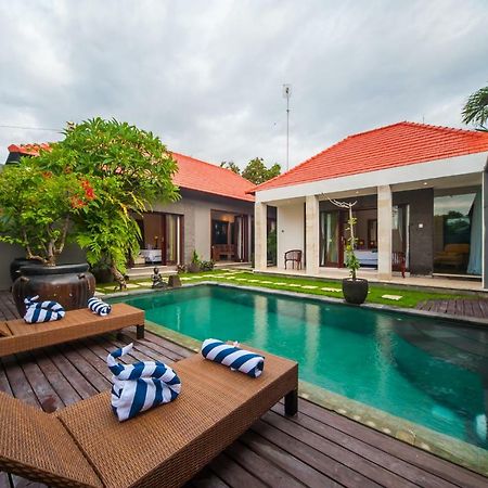Casa Priya Canggu Extérieur photo